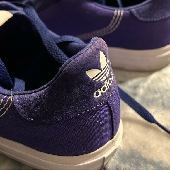 Adidas Continental Skate Shoe - Picture 4 of 12